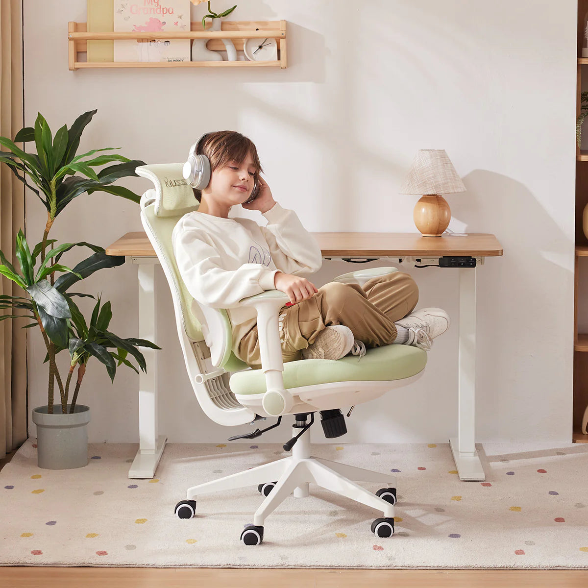 Musso T30 – Ergonomic Seating for Juniors