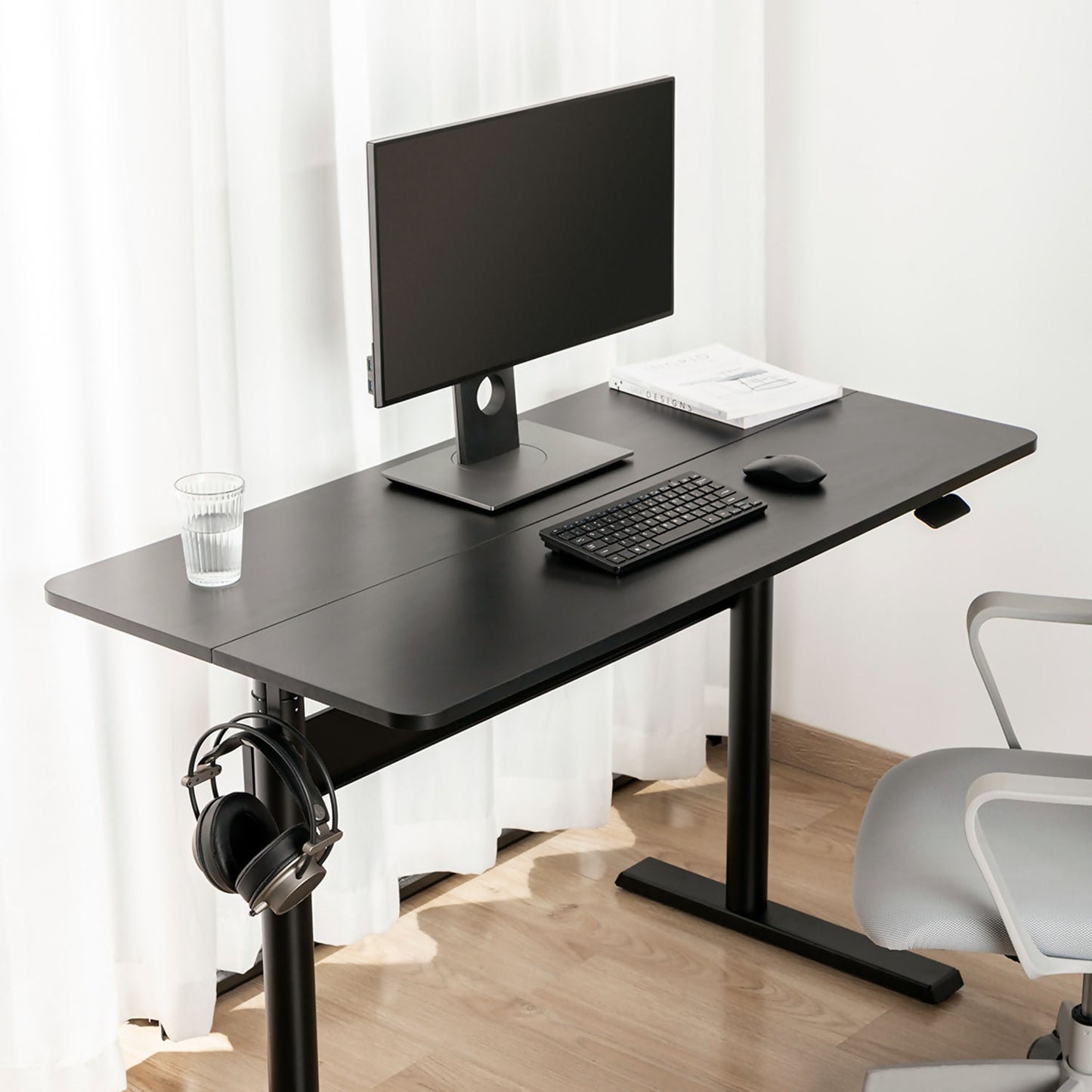 Freedom Gas Lift Standing Desk