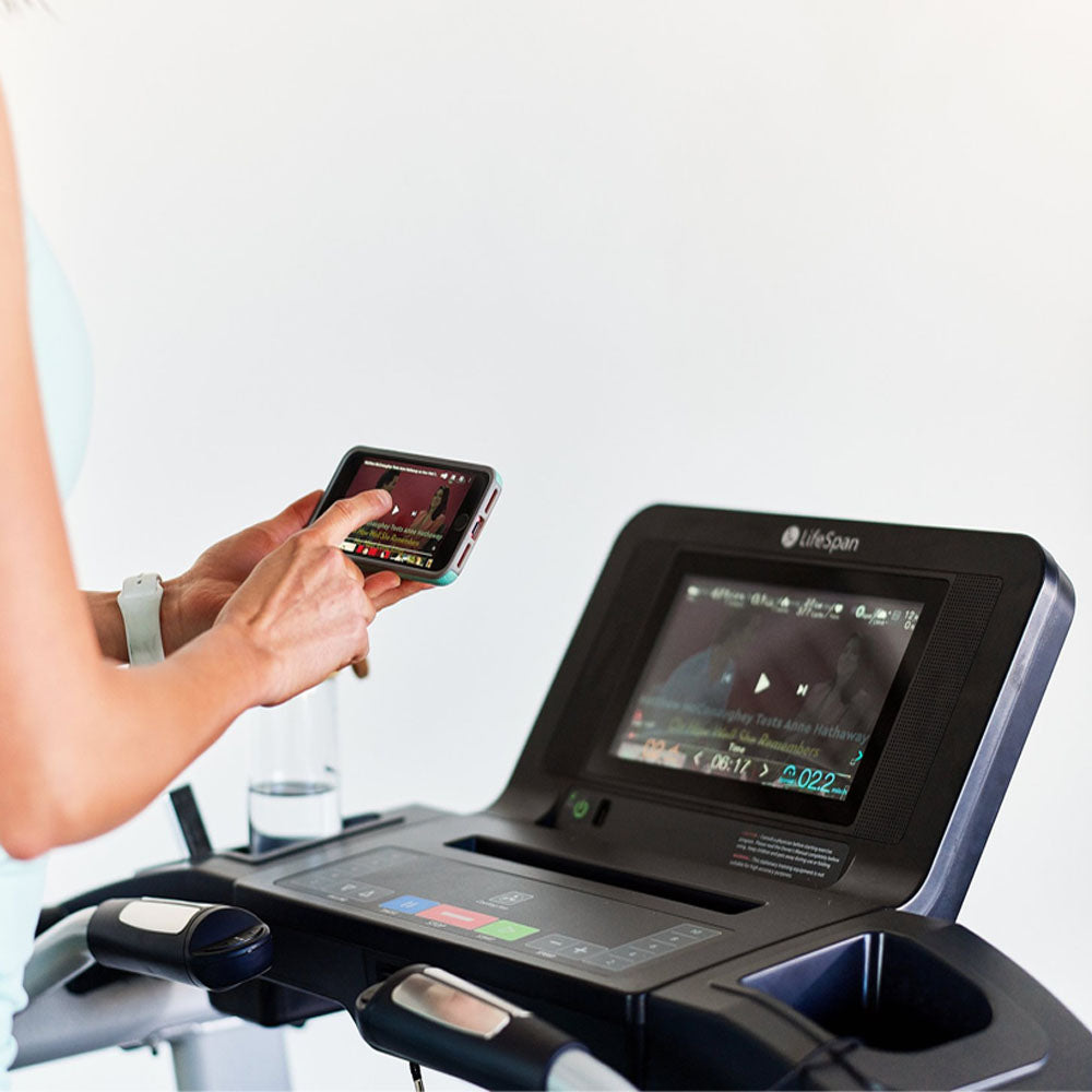 Light-Commercial Treadmill TR5500iM